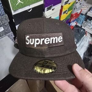 Supreme New Era "No Comp" Fitted Hat Size 7 1/8 Brand New